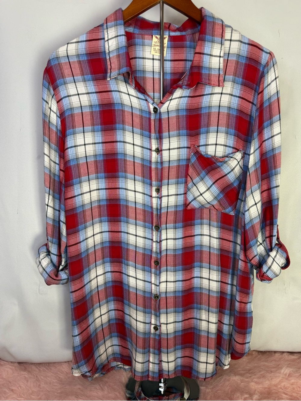 Faded Glory Red and White Plaid Button-Up Shirt Size XL